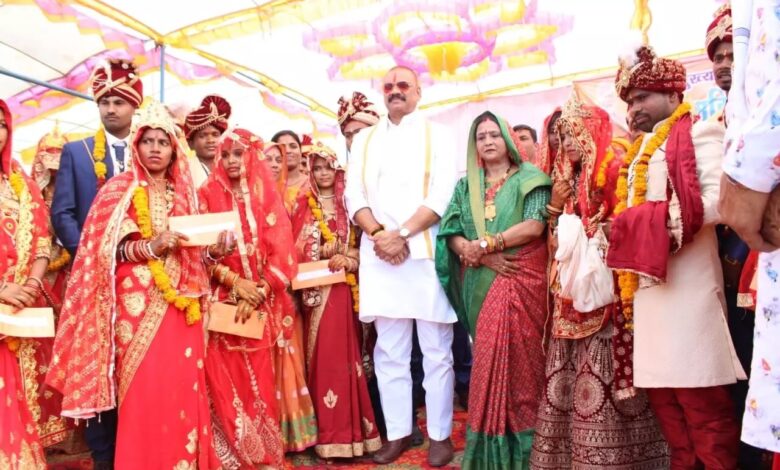 MKVY : राजस्व एवं परिवहन मंत्री गोविंद सिंह राजपूत ने 500 जोड़ों को नव दांपत्य जीवन में प्रवेश कराया