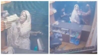 Female Thief Gang : महिला चोर गैंग सक्रिय…! इधर-उधर देखा और छिपा दिया सामान…देखें शातिर गैंग का VIDEO